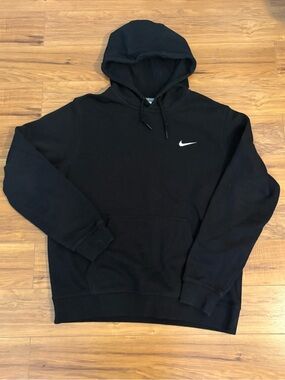 Nike Hoodie Men’s Large Black Pullover Embroidered Swoosh